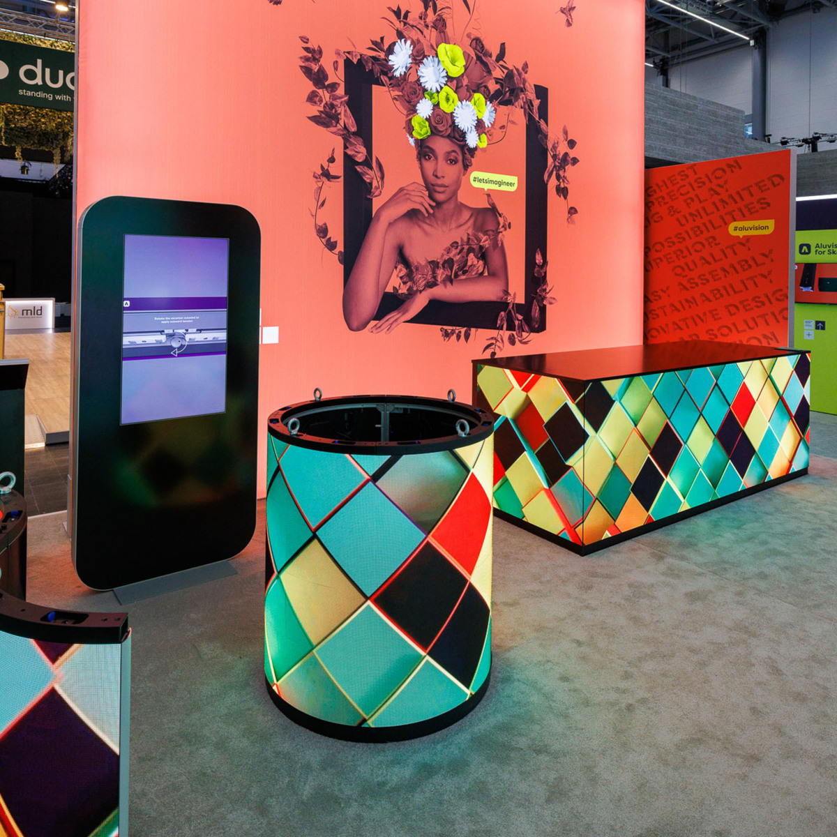 LED_tiles_4_1.jpg